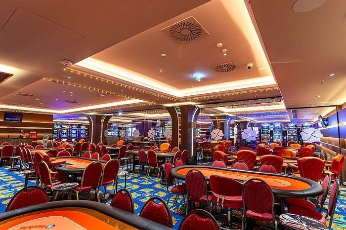 Identify a Pocket‑Size Destination, casino lucki